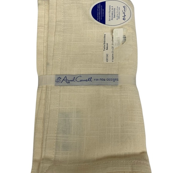 New April Cornell Trellis Embroidery Natural Tea Towels 4 Napkins 20x20 - Picture 2 of 4